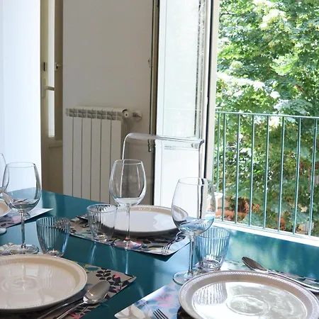 The Plebiscito House شقة